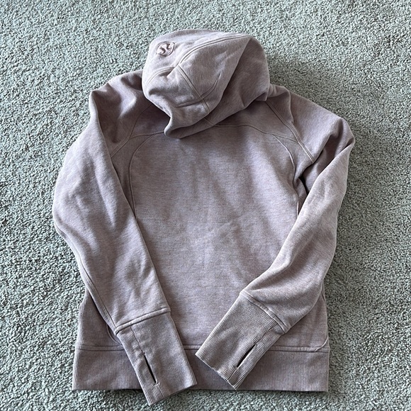 SOLD Lululemon Scuba Hoodie with Rose Gold colored zipper and thumb holes / 8 - Picture 6 of 7